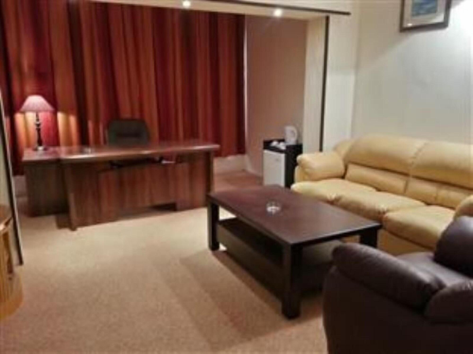 Renad Hotel Амман Экстерьер фото