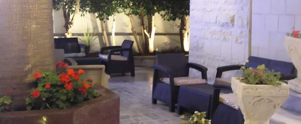 Renad Hotel Амман Экстерьер фото