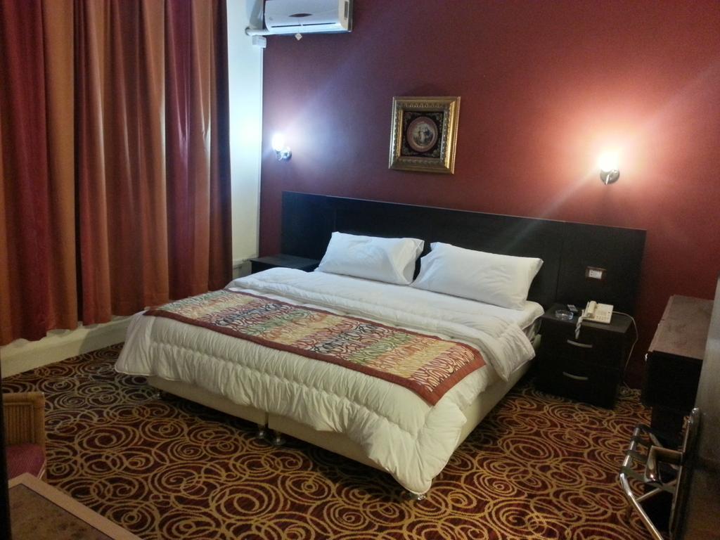 Renad Hotel Амман Экстерьер фото